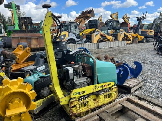 Ammann ARW65 - Мини валяк: снимка 3 Ammann ARW65 - Мини валяк: снимка 3