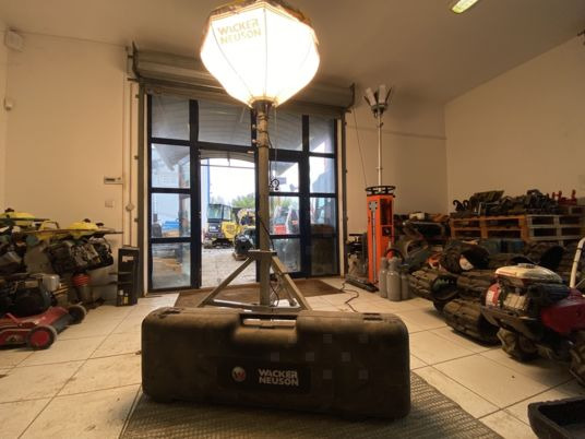 Ballon d’éclairage pour chantier WACKER NEUSON - Строително оборудване: снимка 1 Ballon d’éclairage pour chantier WACKER NEUSON - Строително оборудване: снимка 1