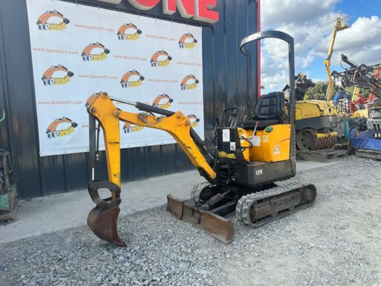 Мини багер Bobcat E08 à 10900 € HT: снимка 6