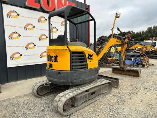 Bobcat E26 Canopy à 18500 € HT - Мини багер: снимка 3 Bobcat E26 Canopy à 18500 € HT - Мини багер: снимка 3