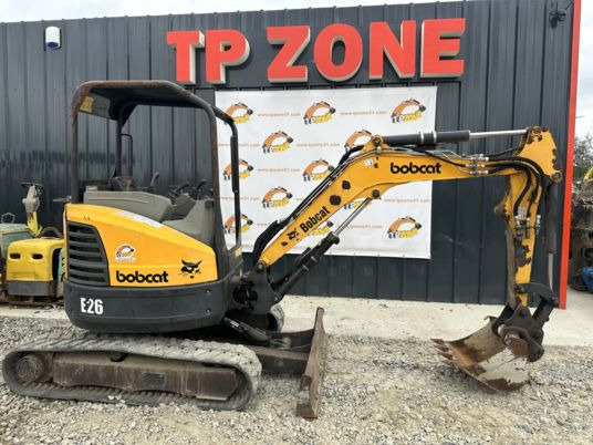 Bobcat E26 à 18900 € HT - Мини багер: снимка 3 Bobcat E26 à 18900 € HT - Мини багер: снимка 3