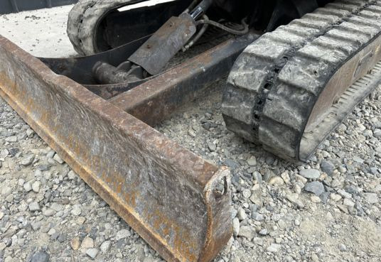 Мини багер Bobcat E26 à 18900 € HT: снимка 10