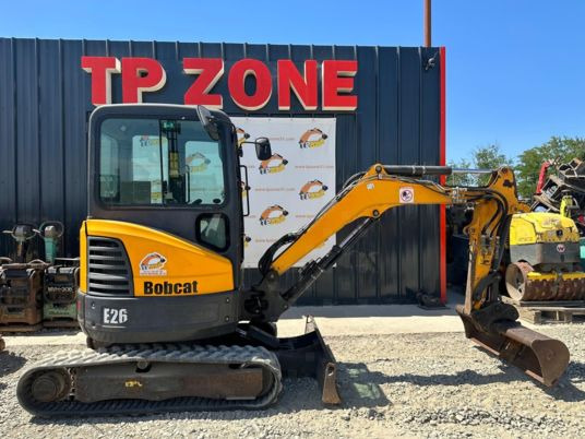 Bobcat E26 cabine a 21500 € HT - Мини багер: снимка 1 Bobcat E26 cabine a 21500 € HT - Мини багер: снимка 1