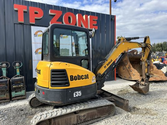 Bobcat E35 Cabine à 23 500 € HT - Мини багер: снимка 5 Bobcat E35 Cabine à 23 500 € HT - Мини багер: снимка 5
