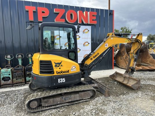 Bobcat E35 Cabine à 23900 € HT - Мини багер: снимка 5 Bobcat E35 Cabine à 23900 € HT - Мини багер: снимка 5