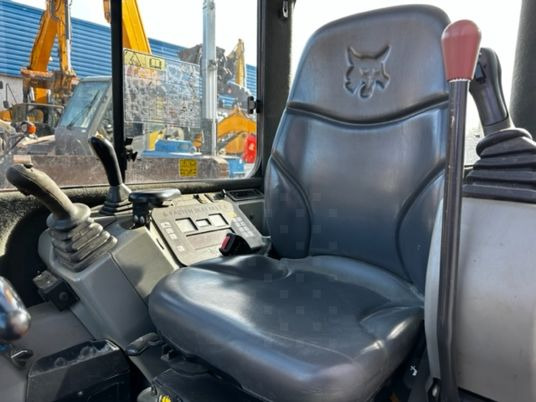 Мини багер Bobcat E50: снимка 8