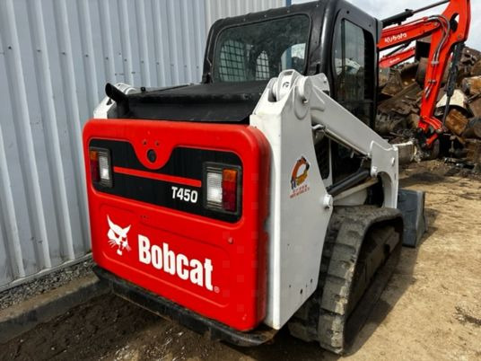 Bobcat T450 à 19900 € HT - Мини верижен товарач: снимка 3 Bobcat T450 à 19900 € HT - Мини верижен товарач: снимка 3