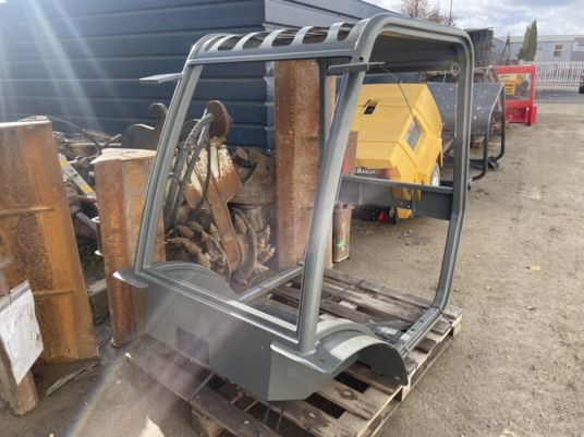Cabine / Canopy / Rops pour Ausa - Кабина за Подемно-транспортна техника: снимка 5 Cabine / Canopy / Rops pour Ausa - Кабина за Подемно-транспортна техника: снимка 5