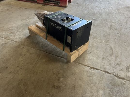 Fendeuse à bois pour pelle de 3T à 7T - Цепачка за дърва: снимка 4 Fendeuse à bois pour pelle de 3T à 7T - Цепачка за дърва: снимка 4