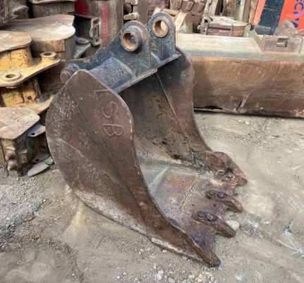 Godet attache jcb pour pelle de 5T à 9T - Кофа за багер: снимка 2 Godet attache jcb pour pelle de 5T à 9T - Кофа за багер: снимка 2