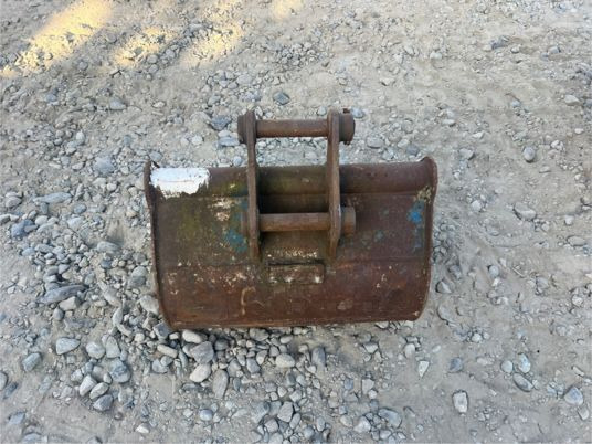 Godet de terrassement - axe 35 mm - Кофа за багер: снимка 5 Godet de terrassement - axe 35 mm - Кофа за багер: снимка 5