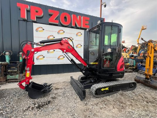 JPC HT25 - Мини багер: снимка 1 JPC HT25 - Мини багер: снимка 1