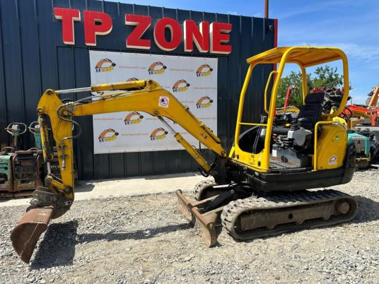 Kubota KX61-3 à 18500 € HT - Мини багер: снимка 2 Kubota KX61-3 à 18500 € HT - Мини багер: снимка 2