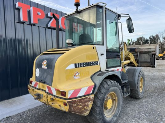 Liebherr L 508 STEREO - Колесен товарач: снимка 5 Liebherr L 508 STEREO - Колесен товарач: снимка 5
