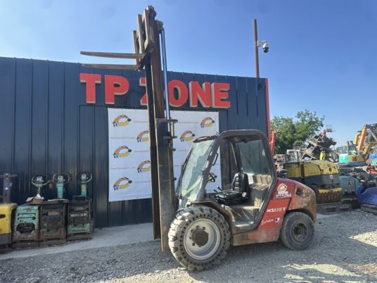 Manitou MSI35T à 12500 € HT - Дизелов мотокар: снимка 4 Manitou MSI35T à 12500 € HT - Дизелов мотокар: снимка 4