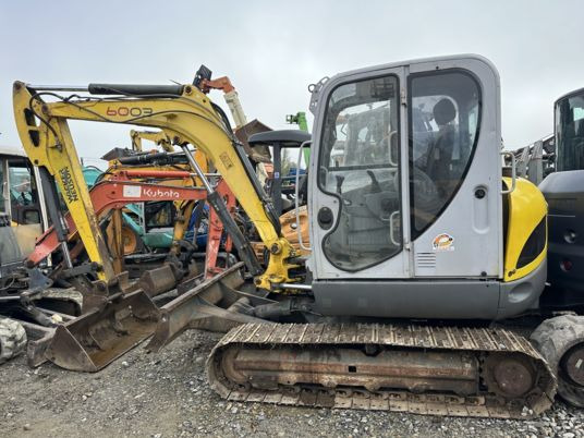 Neuson 6003 RD à 18500€ HT - Мини багер: снимка 2 Neuson 6003 RD à 18500€ HT - Мини багер: снимка 2