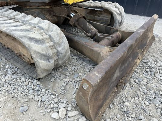 Мини багер Neuson 6003 RD à 19900 € HT: снимка 10