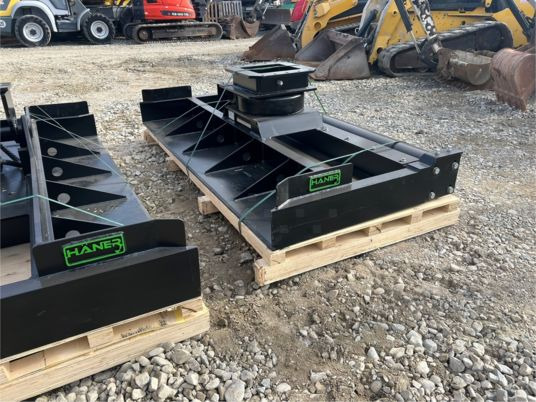 Barre de nivellement rotative pour pelle 6T à 14T - Прикачен инвентар за Строителна техника: снимка 4 Barre de nivellement rotative pour pelle 6T à 14T - Прикачен инвентар за Строителна техника: снимка 4