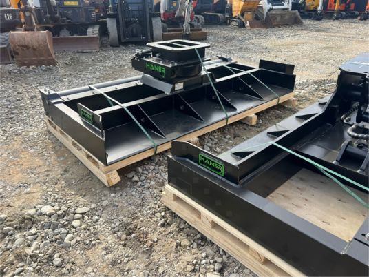 Barre de nivellement rotative pour pelle 6T à 14T - Прикачен инвентар за Строителна техника: снимка 3 Barre de nivellement rotative pour pelle 6T à 14T - Прикачен инвентар за Строителна техника: снимка 3