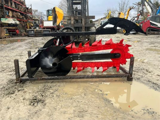 Trancheuse hydraulique pour engins - Каналокопател: снимка 2 Trancheuse hydraulique pour engins - Каналокопател: снимка 2