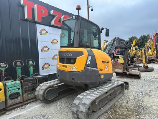 Volvo ECR50 D à 28900 € HT - Мини багер: снимка 3 Volvo ECR50 D à 28900 € HT - Мини багер: снимка 3