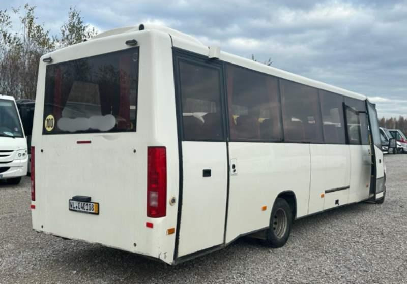 Iveco Daily Kutsenits 2011 Rossero, Prodig - Микробус, Пътнически бус: снимка 4 Iveco Daily Kutsenits 2011 Rossero, Prodig - Микробус, Пътнически бус: снимка 4