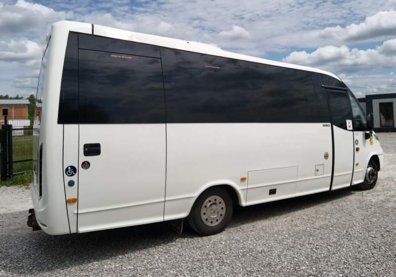 Iveco Daily Wing Indcar euro 6 *winda*klima*webasto* - Междуградски автобус: снимка 5 Iveco Daily Wing Indcar euro 6 *winda*klima*webasto* - Междуградски автобус: снимка 5
