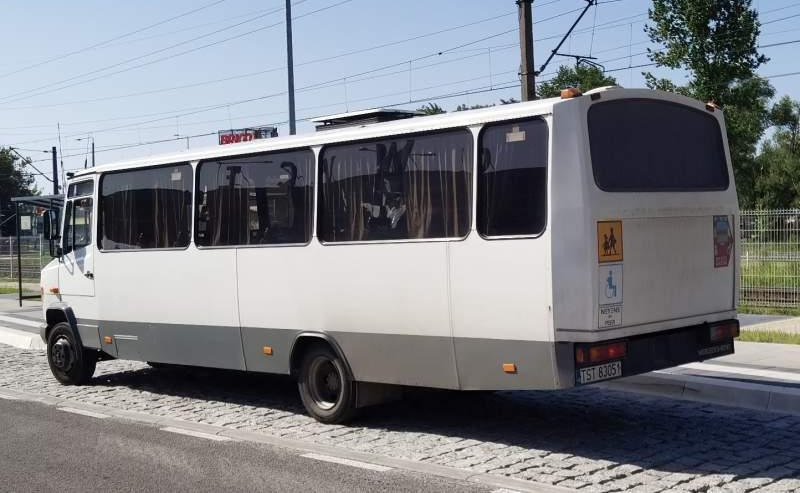 Mercedes-Benz Vario 814D 38+12 - Междуградски автобус: снимка 2 Mercedes-Benz Vario 814D 38+12 - Междуградски автобус: снимка 2