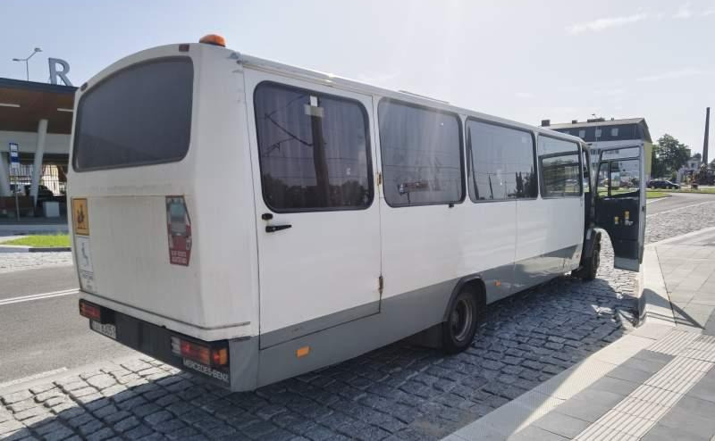 Mercedes-Benz Vario 814D 38+12 - Междуградски автобус: снимка 3 Mercedes-Benz Vario 814D 38+12 - Междуградски автобус: снимка 3