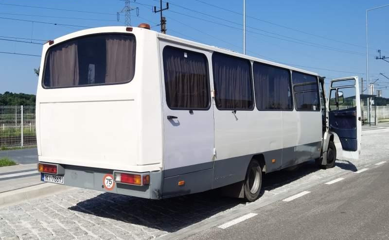 Mercedes-Benz Vario 814D 38+12 - Междуградски автобус: снимка 4 Mercedes-Benz Vario 814D 38+12 - Междуградски автобус: снимка 4