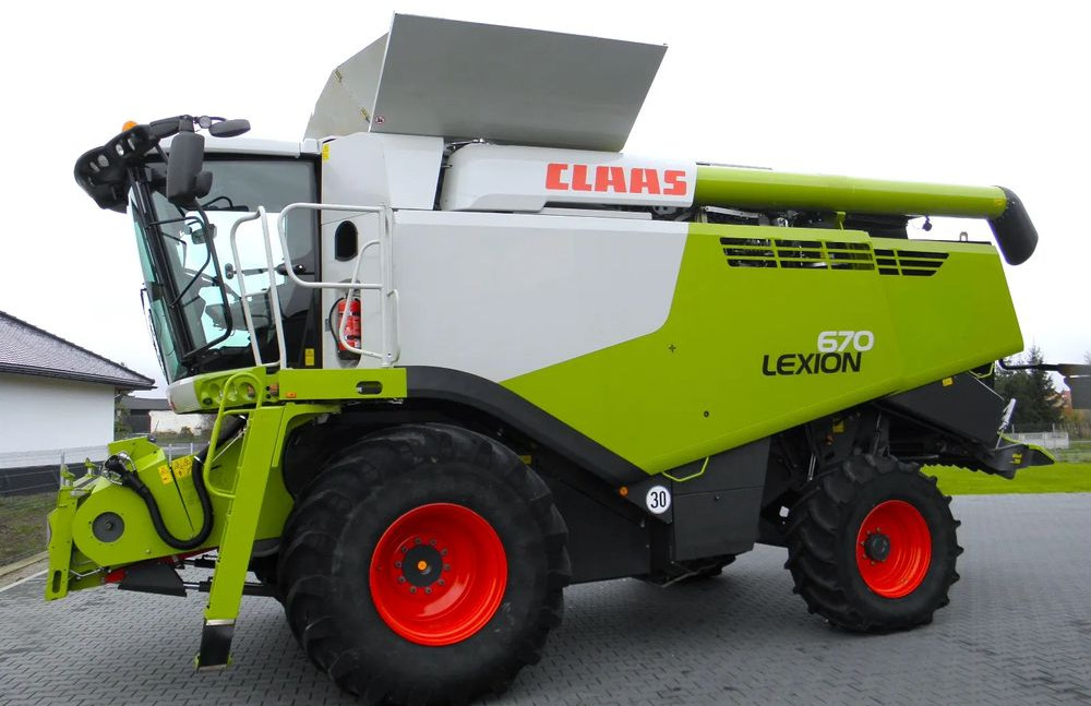 Claas Lexion 670 2019 Rok, Heder V 770, Najbogatsza Wersja, Nie Malowany, Stan Idealny - Зърнокомбайн: снимка 3 Claas Lexion 670 2019 Rok, Heder V 770, Najbogatsza Wersja, Nie Malowany, Stan Idealny - Зърнокомбайн: снимка 3