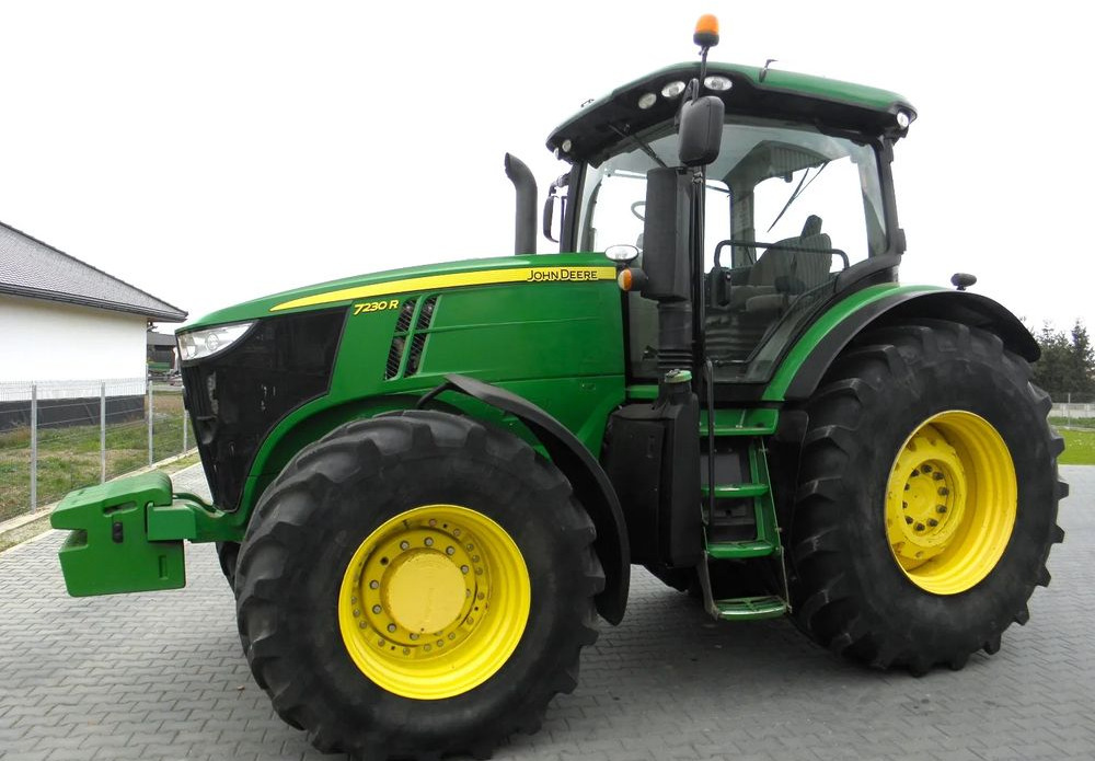 John Deere 7230 R 2012 Rok Nie Malowany, Skrzynia POWERQUAD, Stan Bardzo Dobry - Трактор: снимка 2 John Deere 7230 R 2012 Rok Nie Malowany, Skrzynia POWERQUAD, Stan Bardzo Dobry - Трактор: снимка 2