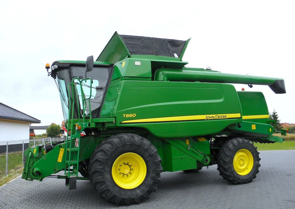 John Deere T660 2008 rok , Heder 6,7 m, Wilgotnosciomierz, Waga, Najbogatsza Wersja, Stan Idealny - Зърнокомбайн: снимка 3 John Deere T660 2008 rok , Heder 6,7 m, Wilgotnosciomierz, Waga, Najbogatsza Wersja, Stan Idealny - Зърнокомбайн: снимка 3