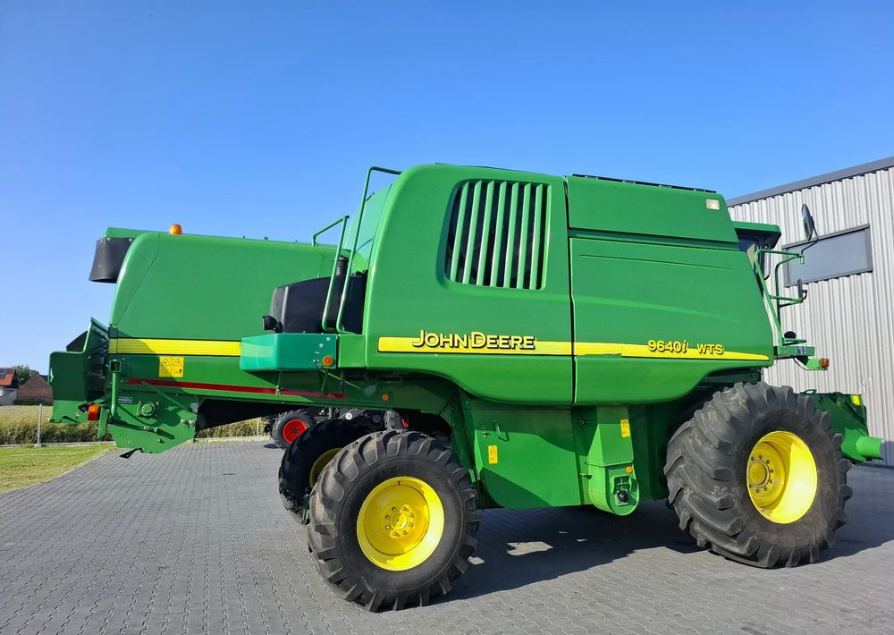 John Deere WTS 9640i 2005 Rok, heder 6,1m, Stol do rzepaku, Nie Malowany, Stan Bardzo Dobry - Зърнокомбайн: снимка 4 John Deere WTS 9640i 2005 Rok, heder 6,1m, Stol do rzepaku, Nie Malowany, Stan Bardzo Dobry - Зърнокомбайн: снимка 4