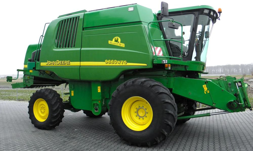 John Deere WTS 9660 HM 2004 Rok, 6,7 m heder, Nie Malowany, Stan Bardzo Dobry - Зърнокомбайн: снимка 4 John Deere WTS 9660 HM 2004 Rok, 6,7 m heder, Nie Malowany, Stan Bardzo Dobry - Зърнокомбайн: снимка 4