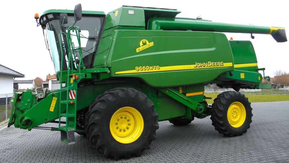 John Deere WTS 9660 HM 2004 Rok, 6,7 m heder, Nie Malowany, Stan Bardzo Dobry - Зърнокомбайн: снимка 1 John Deere WTS 9660 HM 2004 Rok, 6,7 m heder, Nie Malowany, Stan Bardzo Dobry - Зърнокомбайн: снимка 1