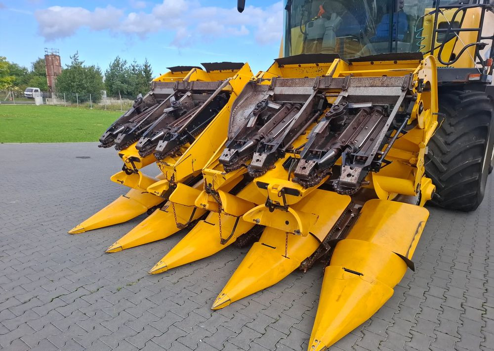 New Holland 8-75 2012 Rok, Przystawka do kukurydzy , Nie malowana, Stan Idealny - Хедер за царевица: снимка 3 New Holland 8-75 2012 Rok, Przystawka do kukurydzy , Nie malowana, Stan Idealny - Хедер за царевица: снимка 3