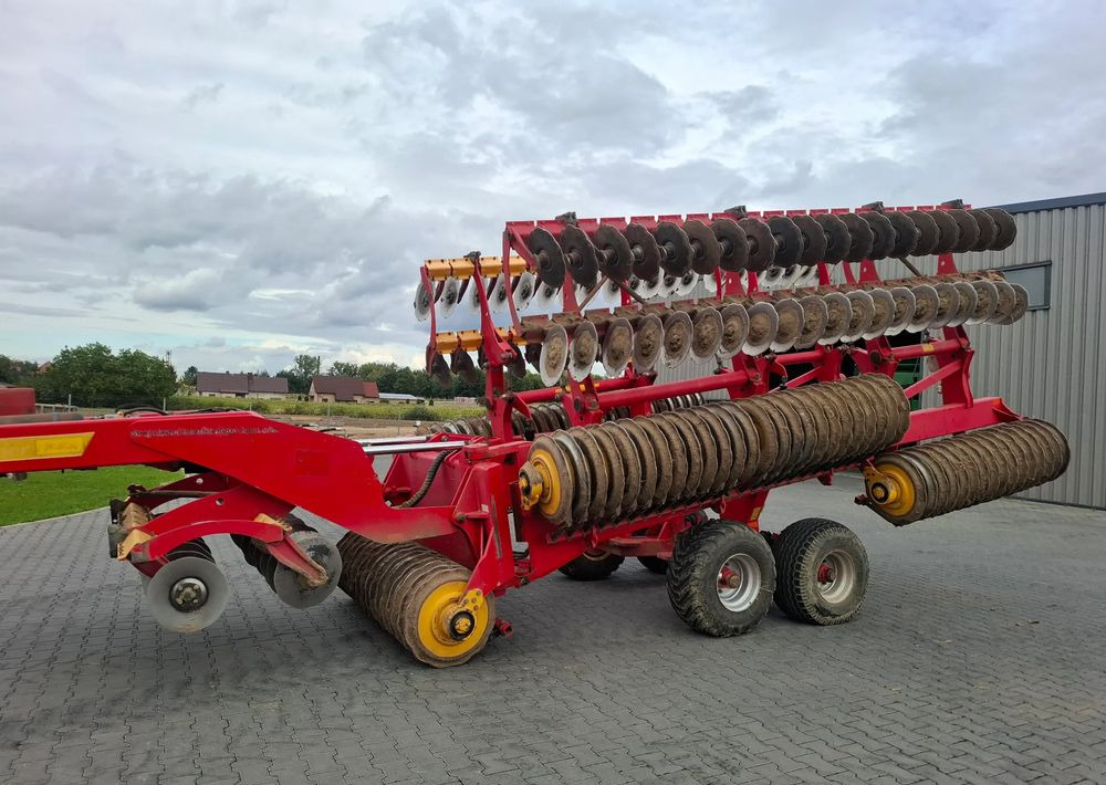 Väderstad Carrier 1225 XL 2011 rok , 12 metrów , Stan Bardzo Dobry - Машина за обработка на почвата: снимка 5 Väderstad Carrier 1225 XL 2011 rok , 12 metrów , Stan Bardzo Dobry - Машина за обработка на почвата: снимка 5