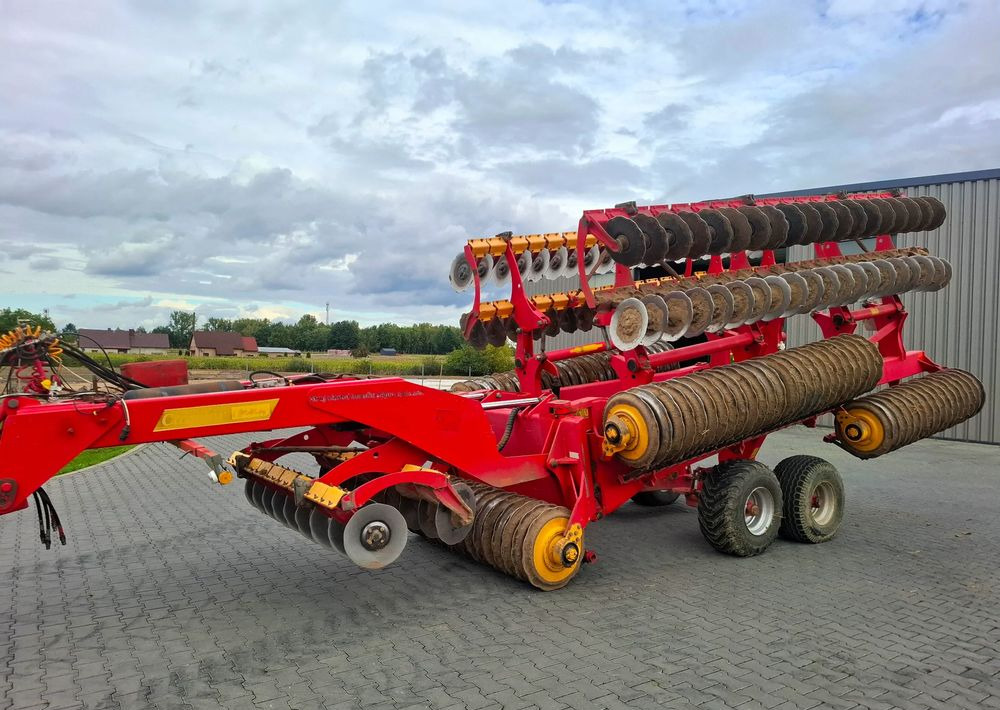 Väderstad Carrier 1225 XL 2011 rok , 12 metrów , Stan Bardzo Dobry - Машина за обработка на почвата: снимка 1 Väderstad Carrier 1225 XL 2011 rok , 12 metrów , Stan Bardzo Dobry - Машина за обработка на почвата: снимка 1