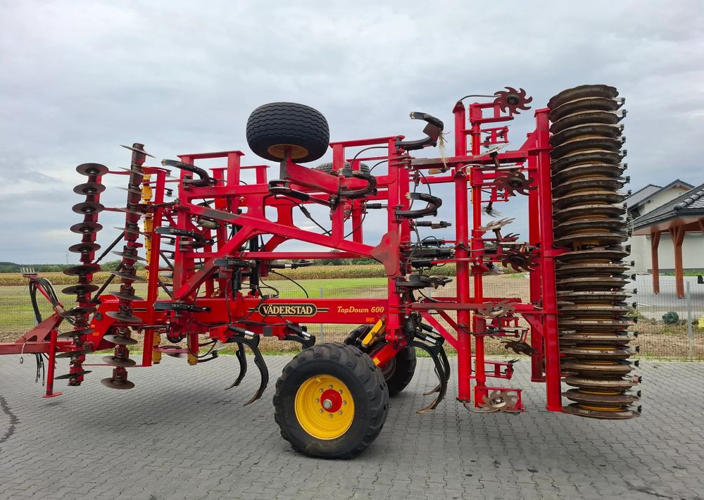 Väderstad TOPDOWN 600 2015 Rok, Nie Malowany , Stan Bardzo Dobry - Машина за обработка на почвата: снимка 2 Väderstad TOPDOWN 600 2015 Rok, Nie Malowany , Stan Bardzo Dobry - Машина за обработка на почвата: снимка 2