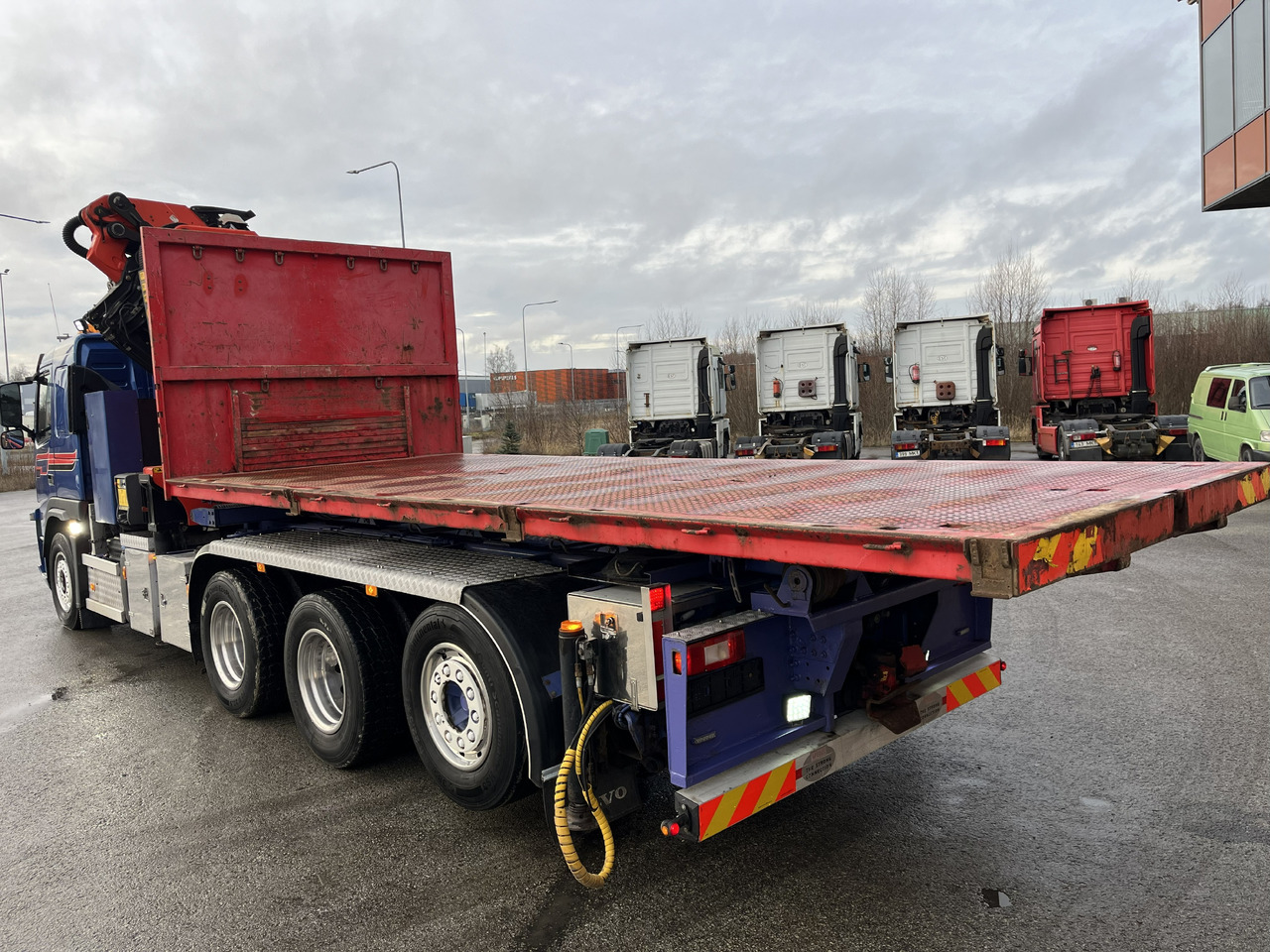 VOLVO FM 500 8X4 + Crane Palfinger PK53002SH YEAR 2016 + JIB PJ125 - Камион с кран: снимка 5 VOLVO FM 500 8X4 + Crane Palfinger PK53002SH YEAR 2016 + JIB PJ125 - Камион с кран: снимка 5