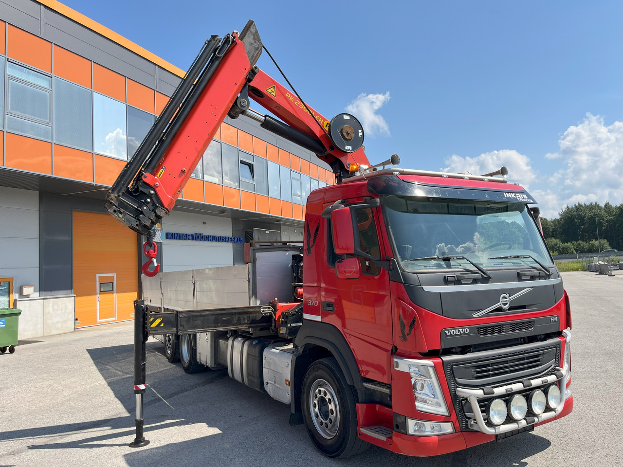 Volvo FM370 6X2 EURO6 + CRANE PALFINGER PK23001EH - Камион с кран: снимка 1 Volvo FM370 6X2 EURO6 + CRANE PALFINGER PK23001EH - Камион с кран: снимка 1