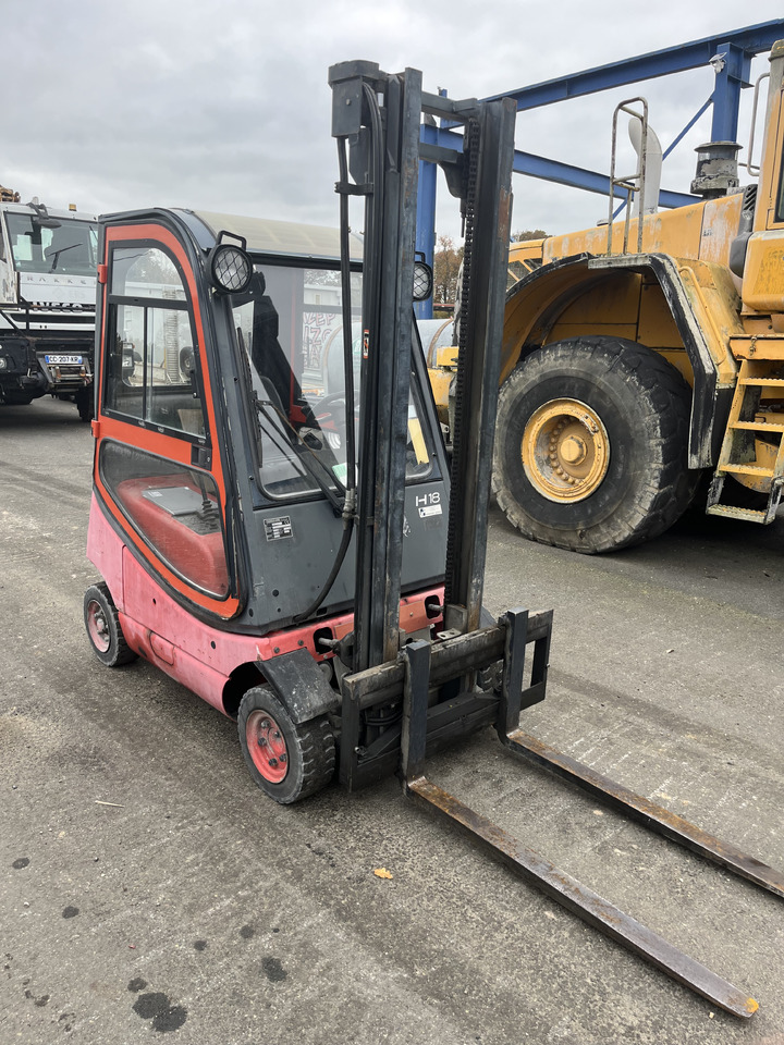 FENWICK H18 1t8 - Газокар: снимка 2 FENWICK H18 1t8 - Газокар: снимка 2