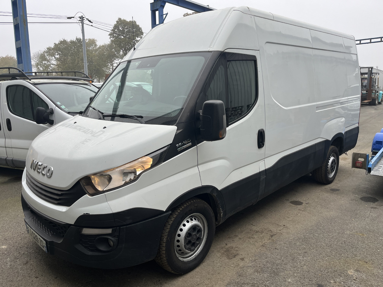 Iveco 35-180 35s18 11M3 - Товарен бус: снимка 1 Iveco 35-180 35s18 11M3 - Товарен бус: снимка 1