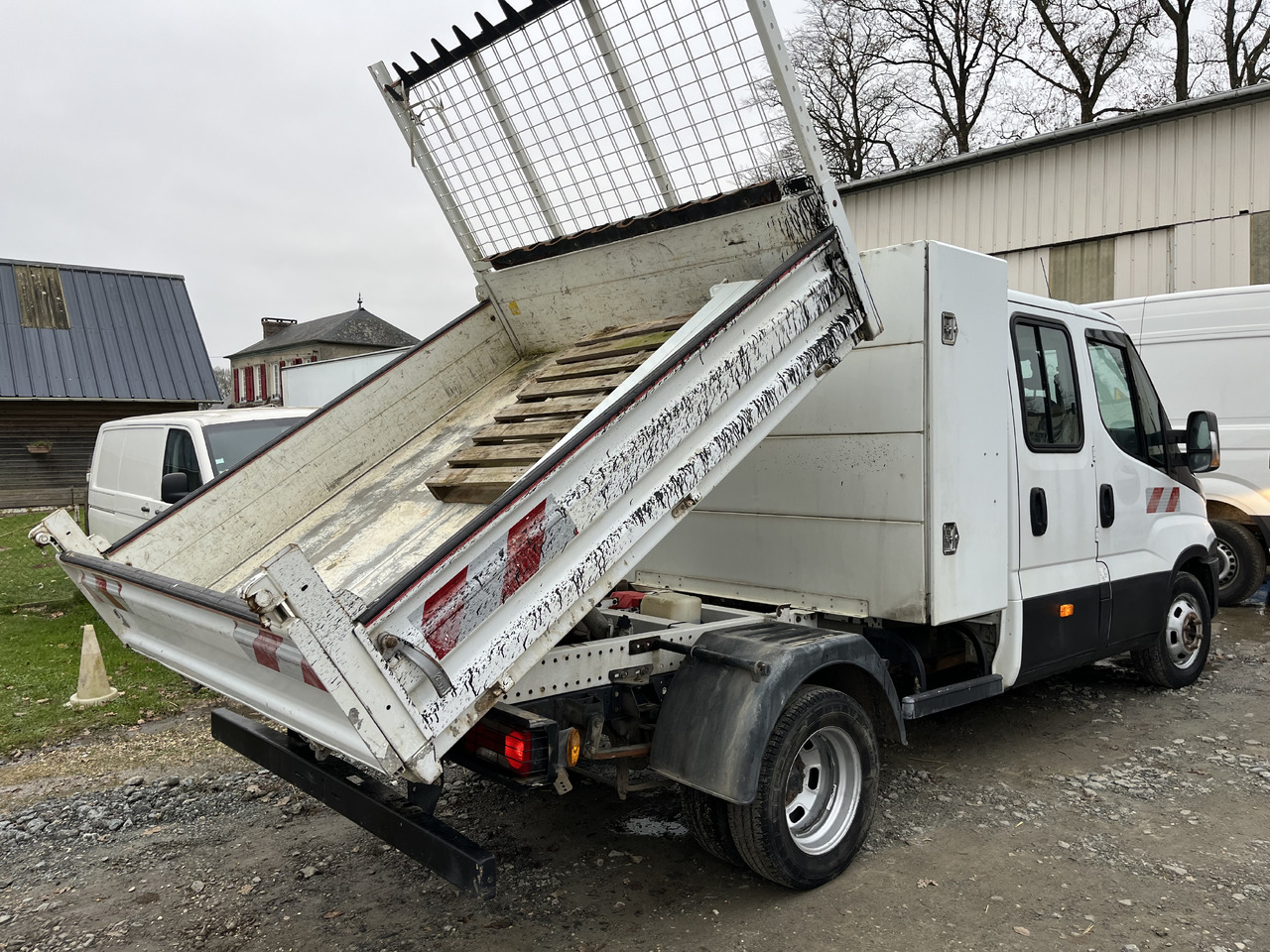 Бус самосвал Iveco Daily 35-170: снимка 13