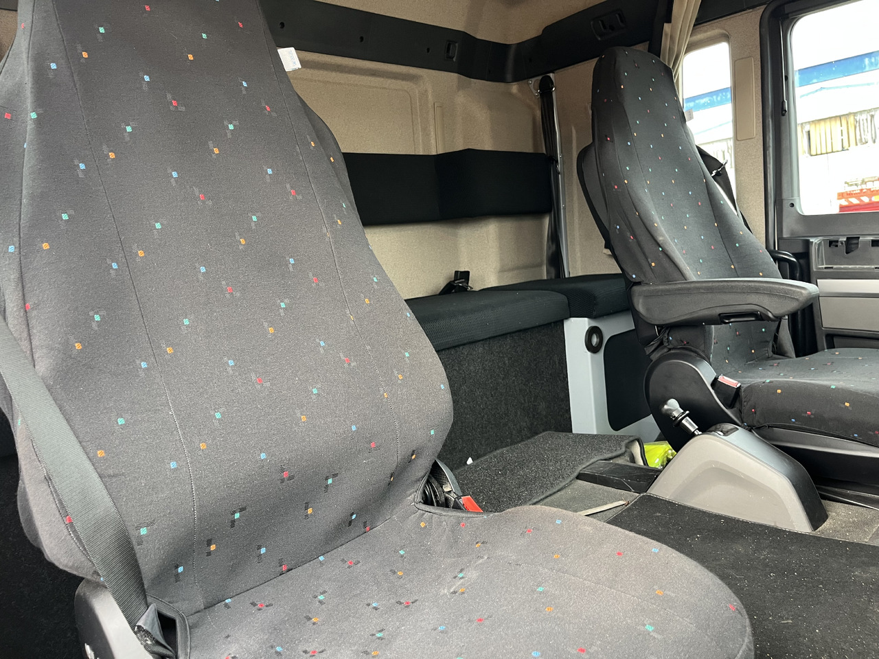 Man Tgl 12.250 plateau dépannage dépanneuse Jige 6 places - Автовоз камион: снимка 4 Man Tgl 12.250 plateau dépannage dépanneuse Jige 6 places - Автовоз камион: снимка 4