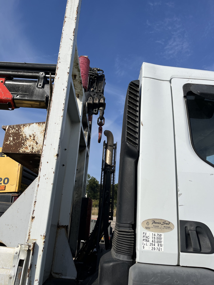 RENAULT Kerax 370dci 4x4 plateau grue Palfinger pk29002 - Бордови камион, Камион с кран: снимка 4 RENAULT Kerax 370dci 4x4 plateau grue Palfinger pk29002 - Бордови камион, Камион с кран: снимка 4