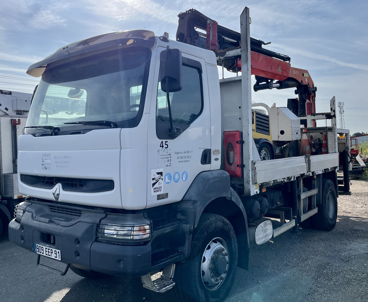 RENAULT Kerax 370dci 4x4 plateau grue Palfinger pk29002 - Бордови камион, Камион с кран: снимка 1 RENAULT Kerax 370dci 4x4 plateau grue Palfinger pk29002 - Бордови камион, Камион с кран: снимка 1
