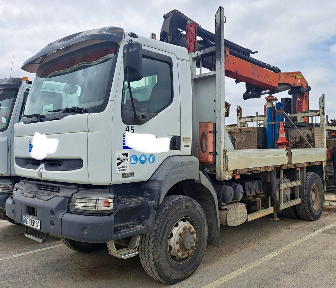 RENAULT Kerax 370dci 4x4 plateau grue Palfinger pk29002 - Бордови камион, Камион с кран: снимка 1 RENAULT Kerax 370dci 4x4 plateau grue Palfinger pk29002 - Бордови камион, Камион с кран: снимка 1