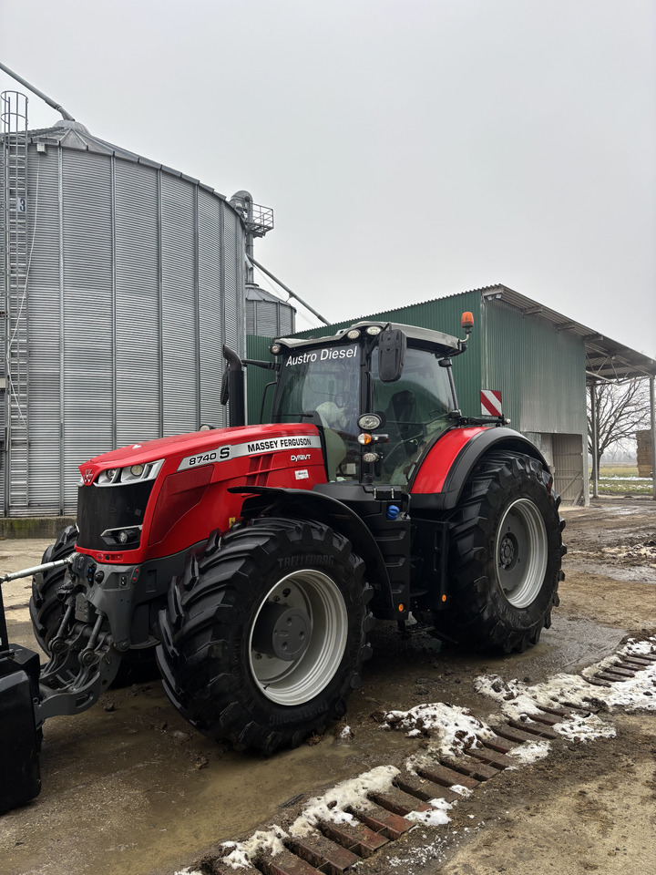 Massey Ferguson 8740S - Трактор: снимка 1 Massey Ferguson 8740S - Трактор: снимка 1